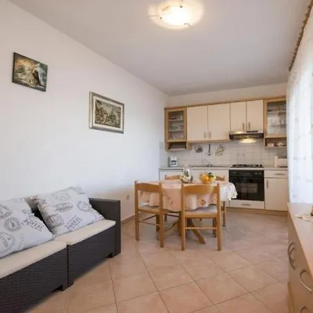 Lejlighed In With Sea View, Terrace, Air Conditioning, Wi-fi Kali