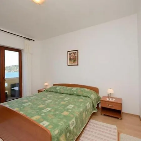 Appartement In With Sea View, Terrace, Air Conditioning, Wi-fi Kali